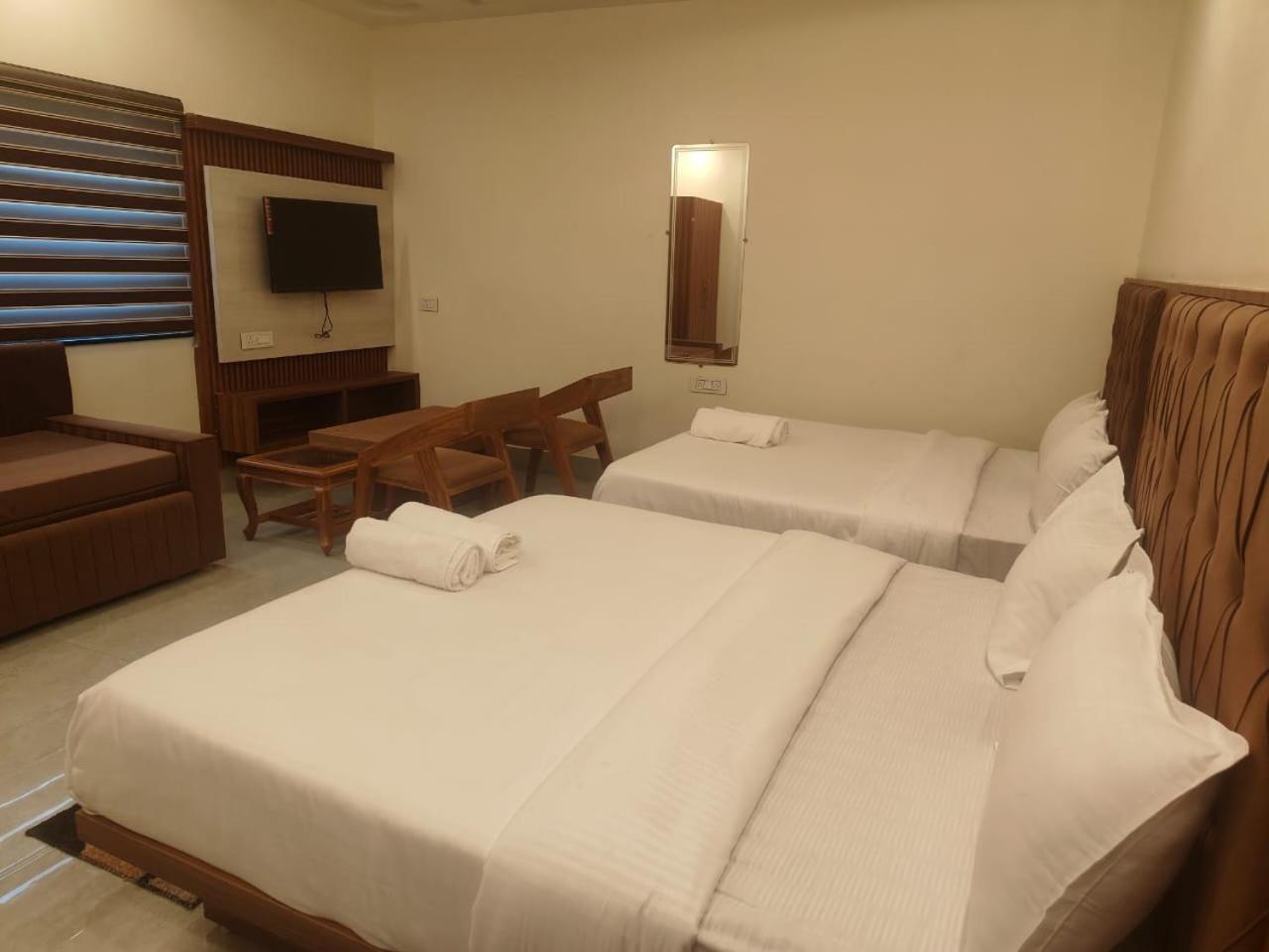 Aroma Resort Rishīkesh 外观 照片