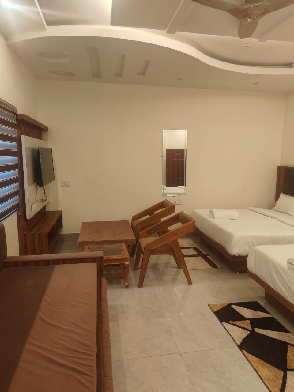 Aroma Resort Rishīkesh 外观 照片